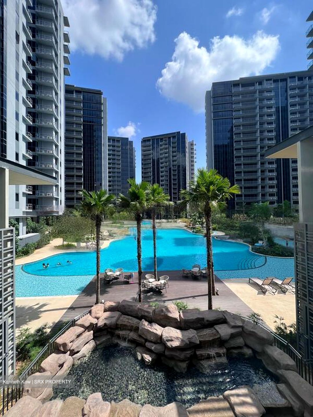 The Florence Residences (D19), Apartment #468964611